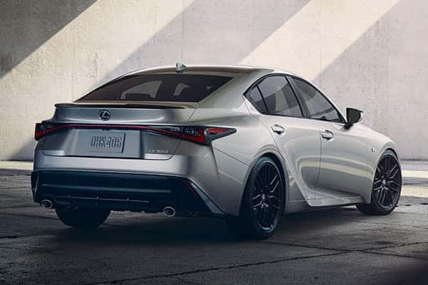Lexus IS 500