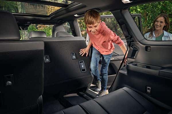 Lexus TX Hybrid Interior